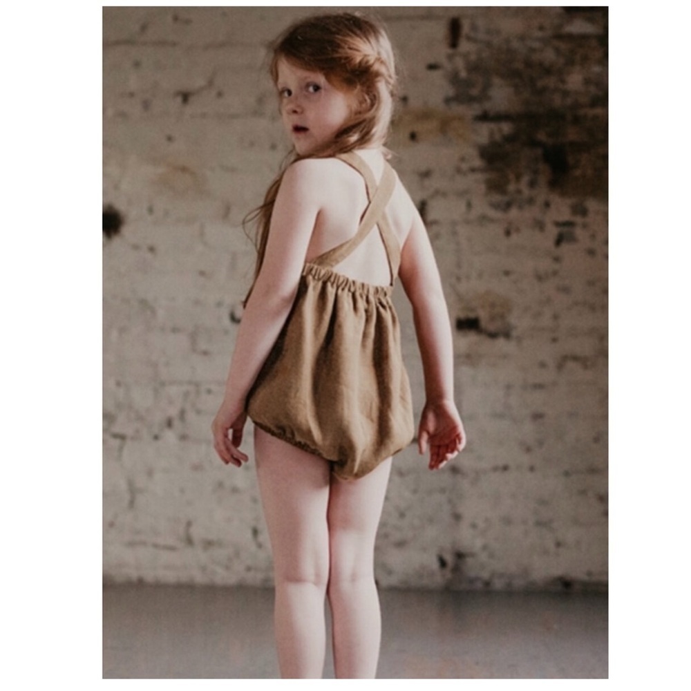 The Simple Folk | Organic Linen Overall Bloomer Romper Camel 4-5 Y Cottagecore
